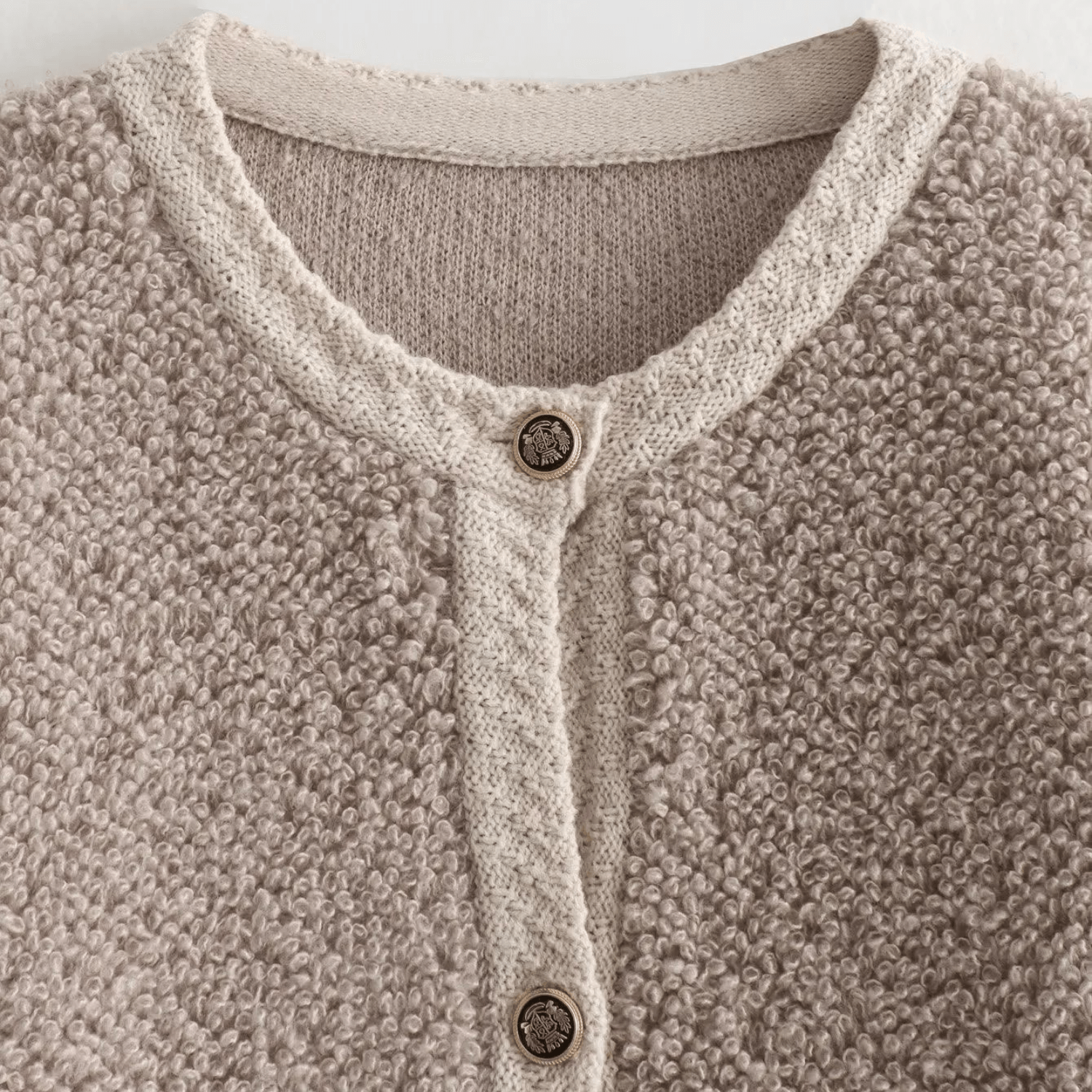 Manteau Mantle