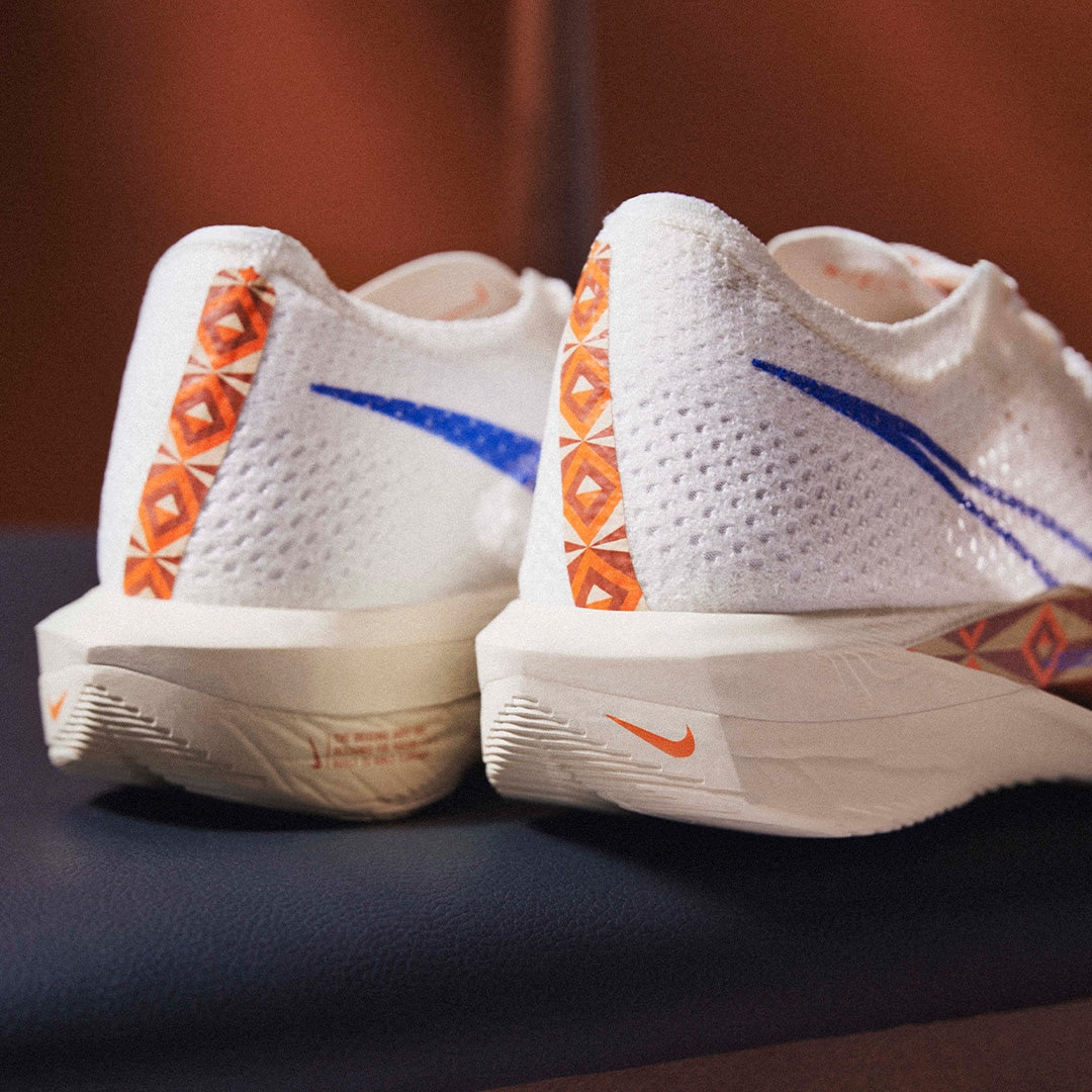 Tênis Nike Air Zoom Vaporfly Next% 3 Sail Hyper Royal