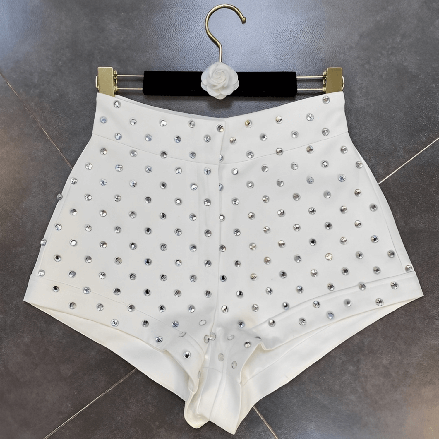Short Nacré