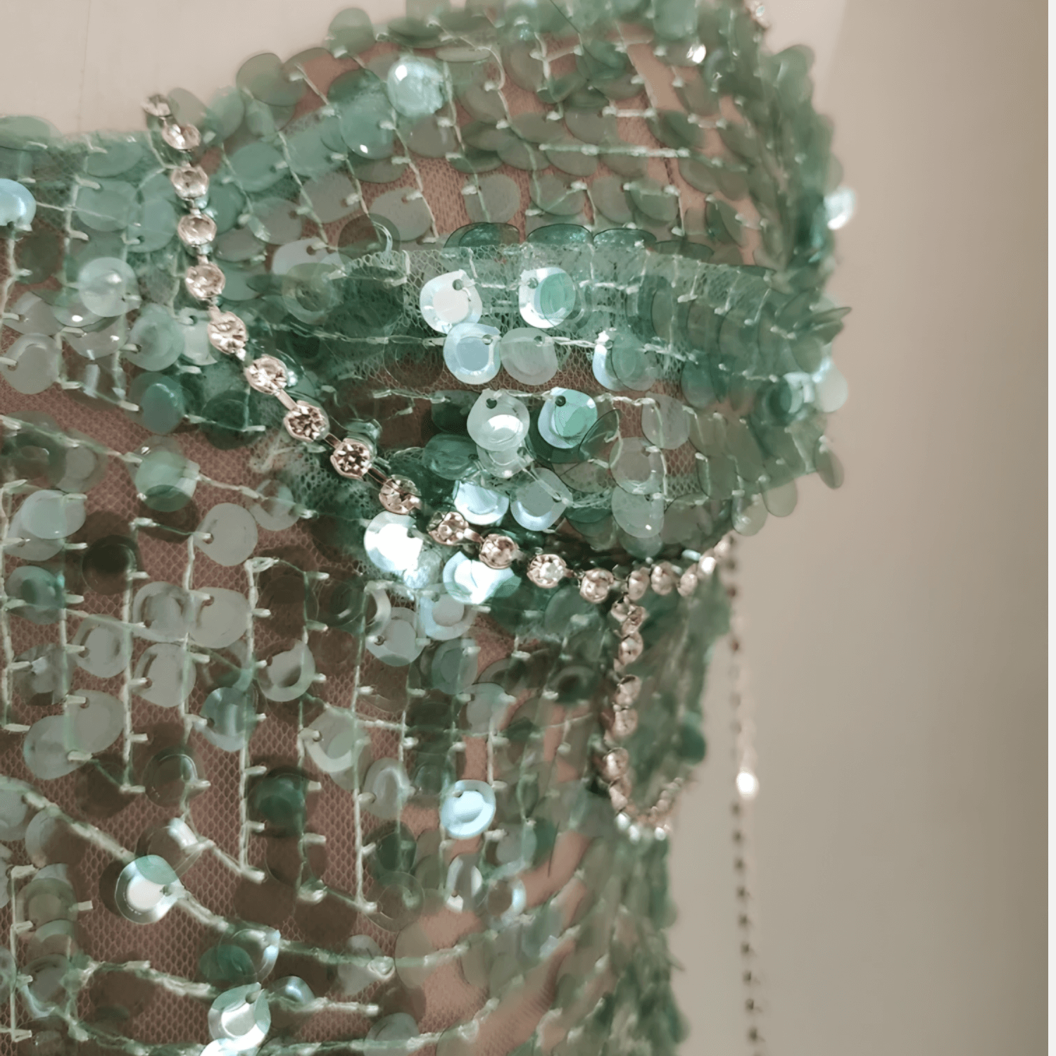 Robe Emerald